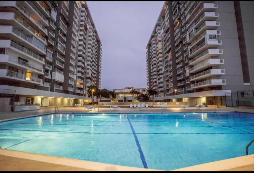 Ocean View Apt On Isla Verde In A 14Th Floor San Juan Exterior foto